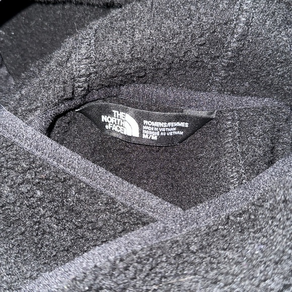 The North Face Fleece Hoodie - Picture 6 of 7